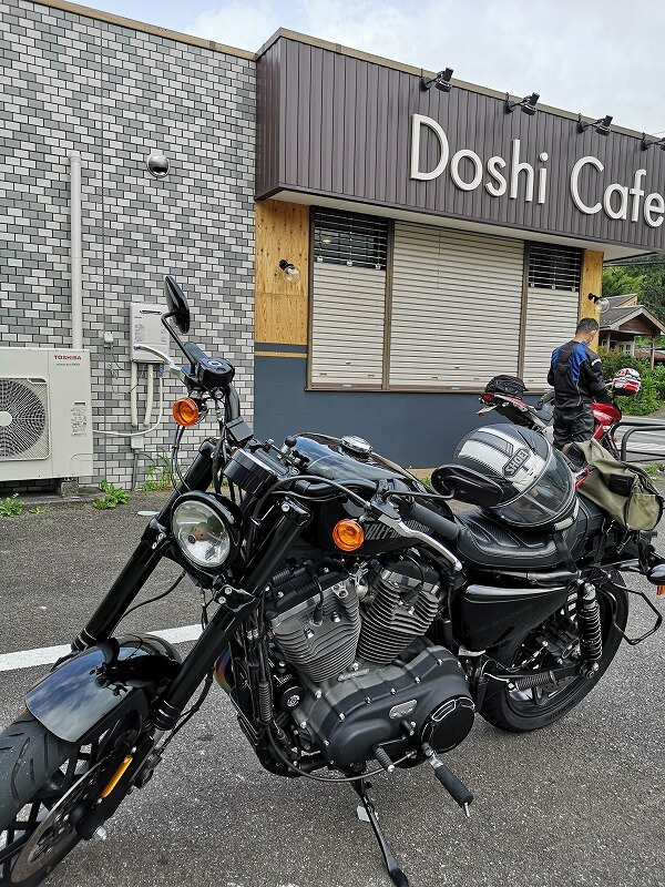 Doshi Cafe