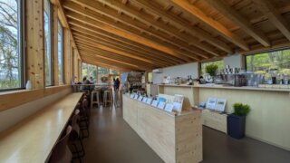 しーまんを追いかけて(道志みち Yamanaka Terrace・Amalight Coffee)